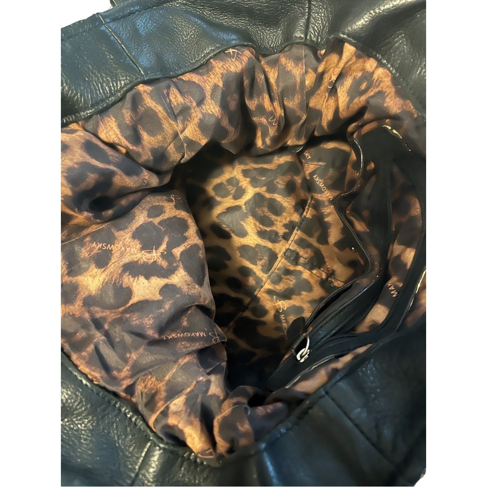 ♥️👜(sold)B Makowsky Black 100%Leather Chrome Shoulder Bag♥️👜 - Picture 11 of 13